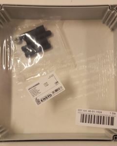 Between frame f/Box Cover 300x300x55 incl. screws